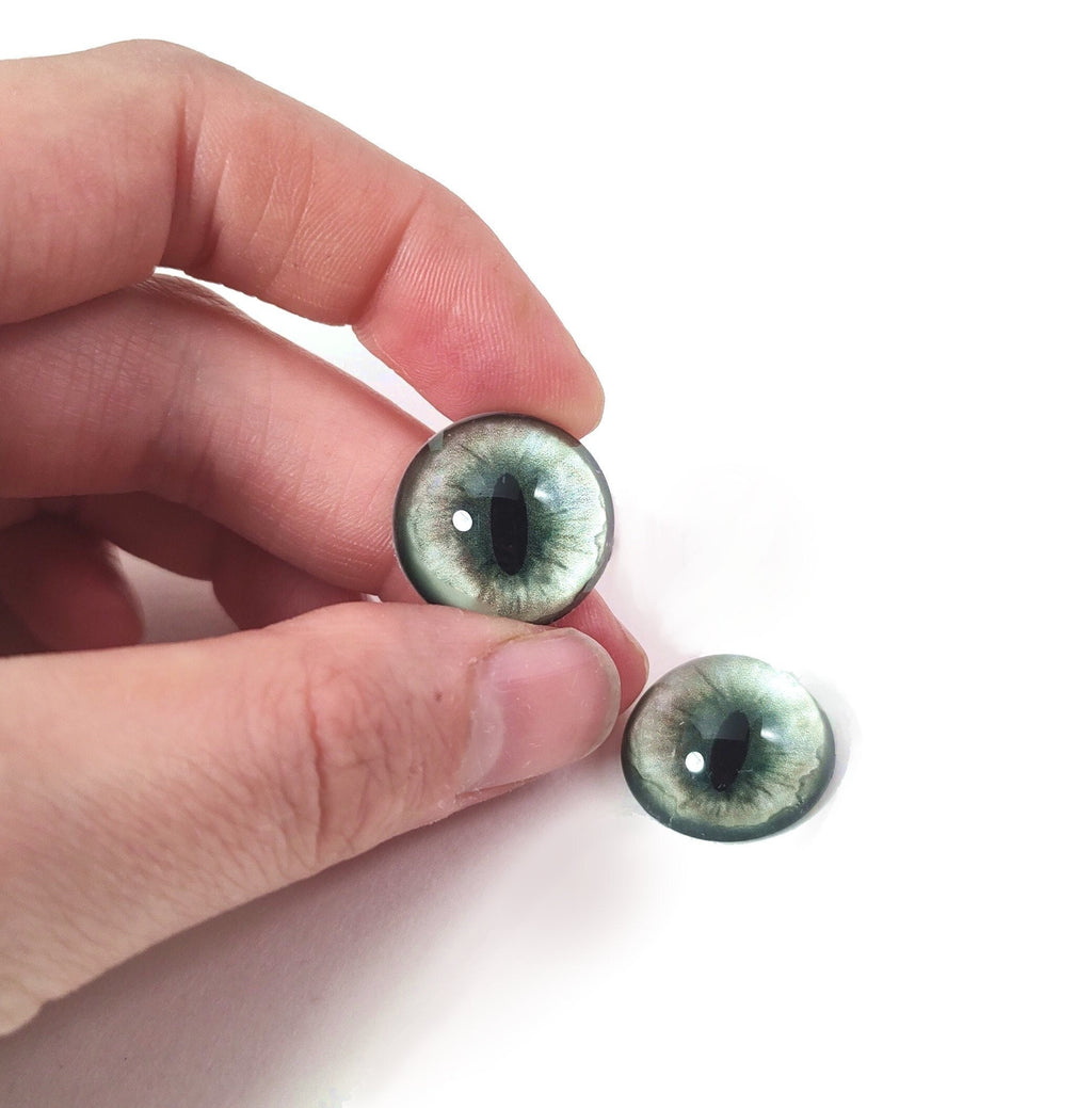 Pale Green Fox RF29- Handmade Glass Taxidermy Eyes