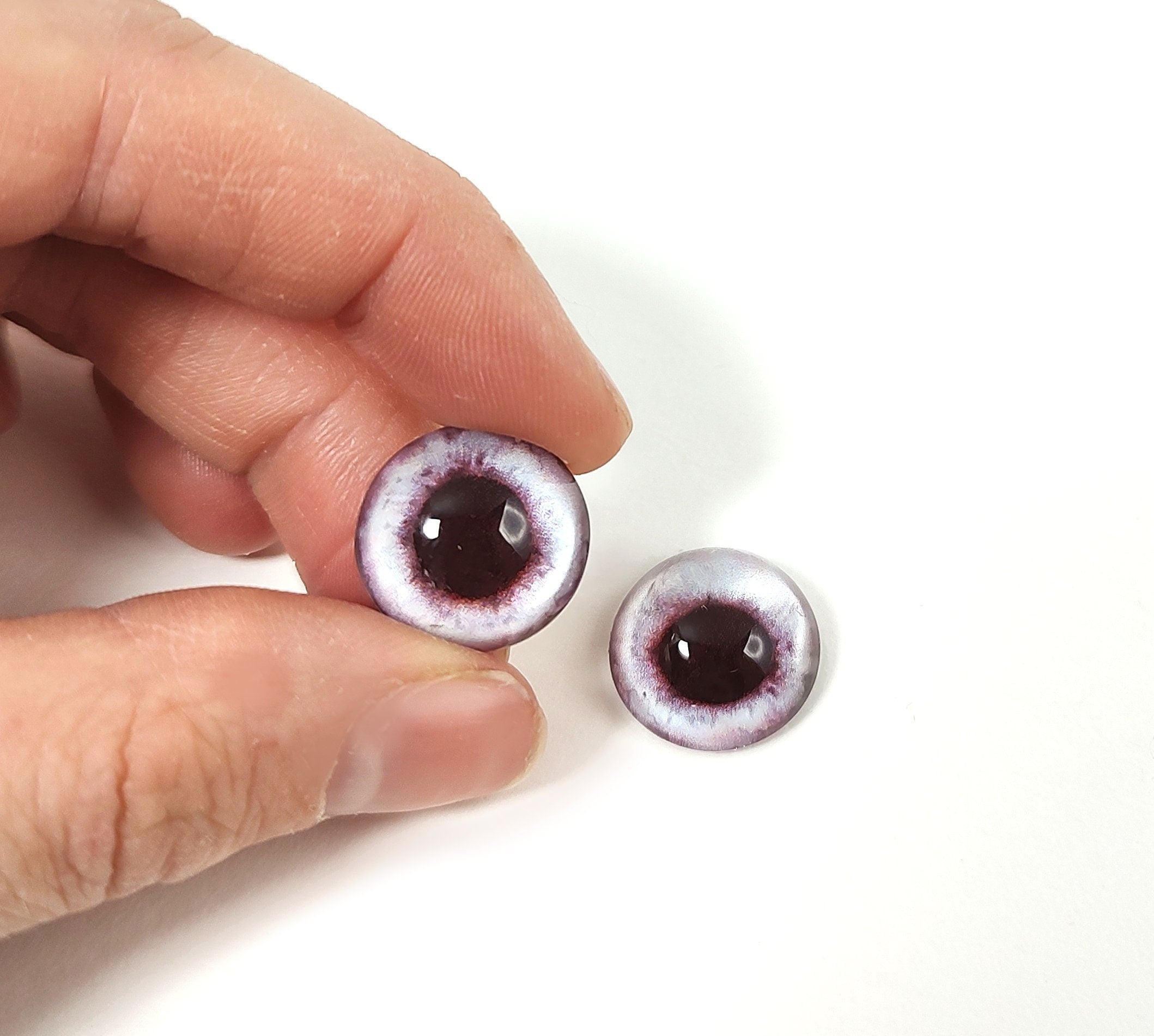 Albino Rabbit MM12- Handmade Glass Taxidermy Eye