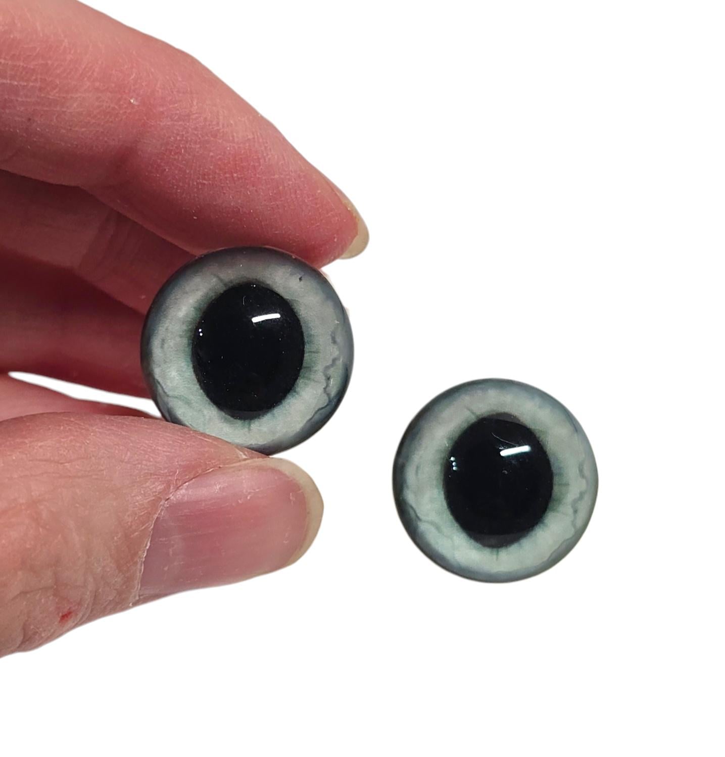 Snow Glow Wide Pupil Fox Eyes WRF23 - Handmade Glass Taxidermy Eyes