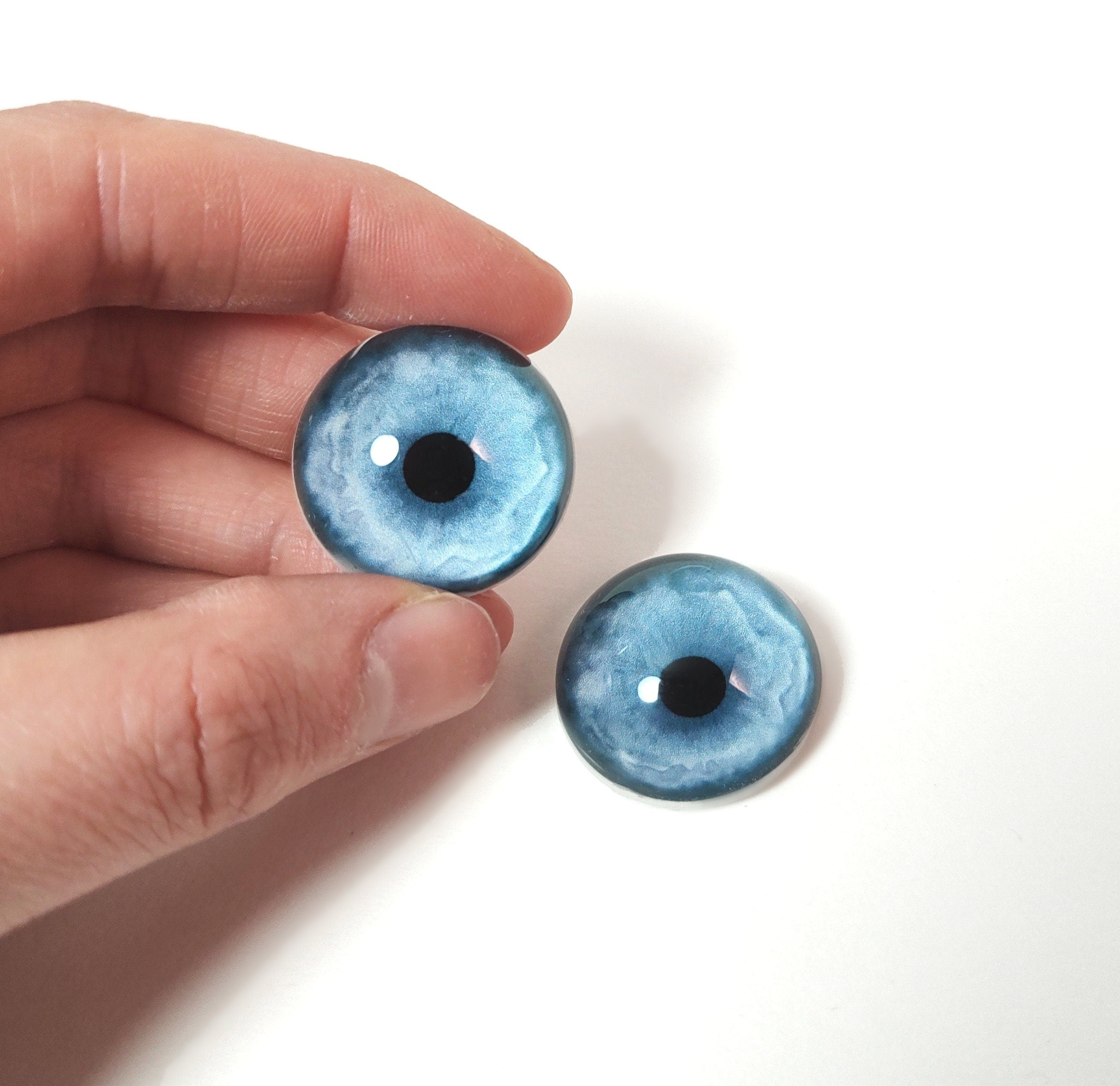Bright Blue Wolf CW23 Handmade Glass Taxidermy Eyes