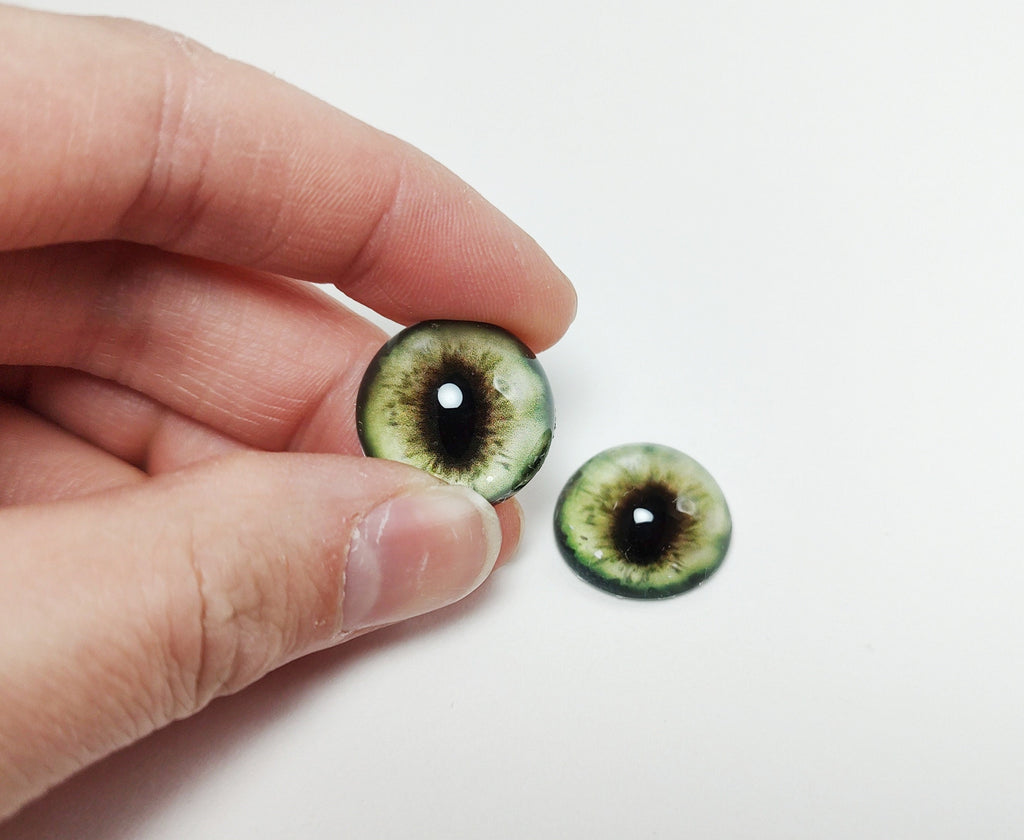 kiwi Fox MC9 - Handmade Glass Taxidermy Eyes